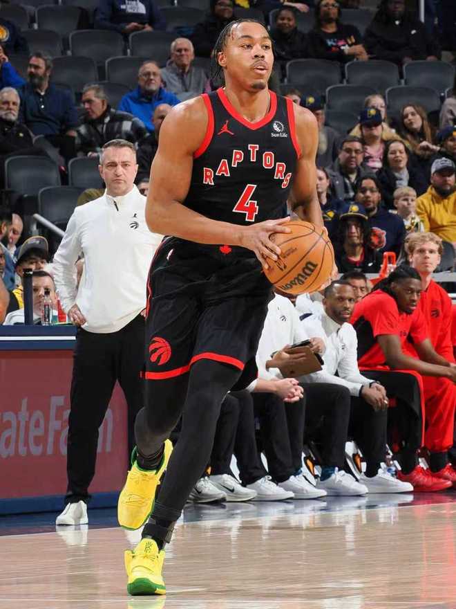 拒27分逆轉(zhuǎn)！猛龍三殺步行者 巴恩斯26+7+13鶯歌30+7