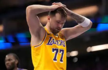 湖人輸騎士：盧卡防守該背多少鍋？