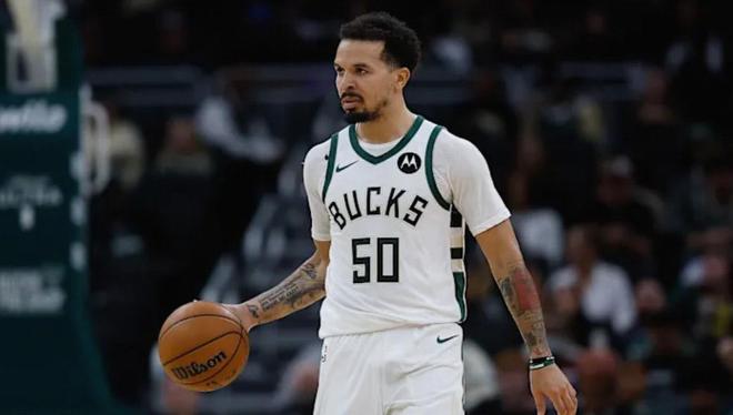 Shams：雄鹿將科爾-安東尼和科菲交易至太陽，換來理查茲