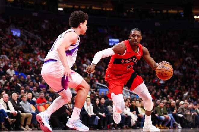 第30勝！猛龍險(xiǎn)勝送爵士6連敗 巴恩斯14+9+4+4帽馬卡27+11